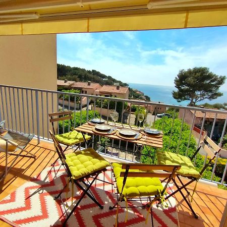Appartement Avec Terrasse Vue Mer, Proximite Plage, Place Parking Sanary-sur-Mer Exteriör bild