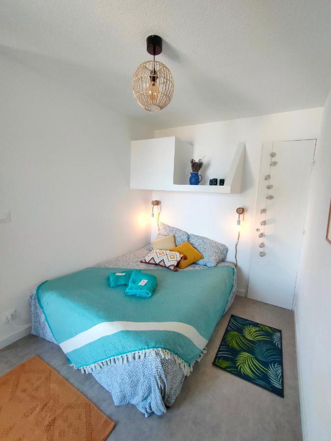 Appartement Avec Terrasse Vue Mer, Proximite Plage, Place Parking Sanary-sur-Mer Exteriör bild